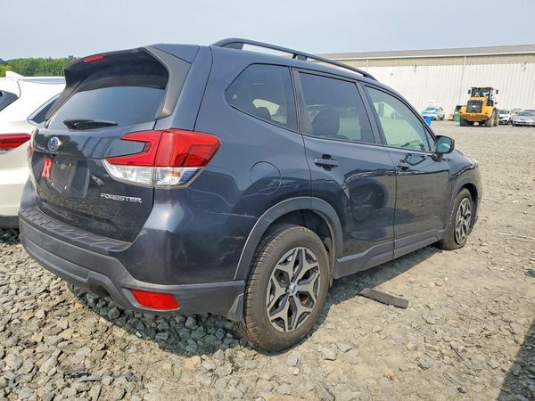 2019 SUBARU FORESTER