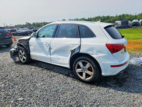 2012 AUDI Q5