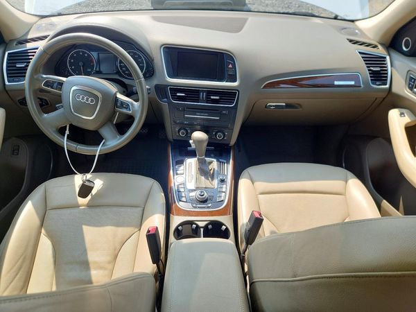 2012 AUDI Q5