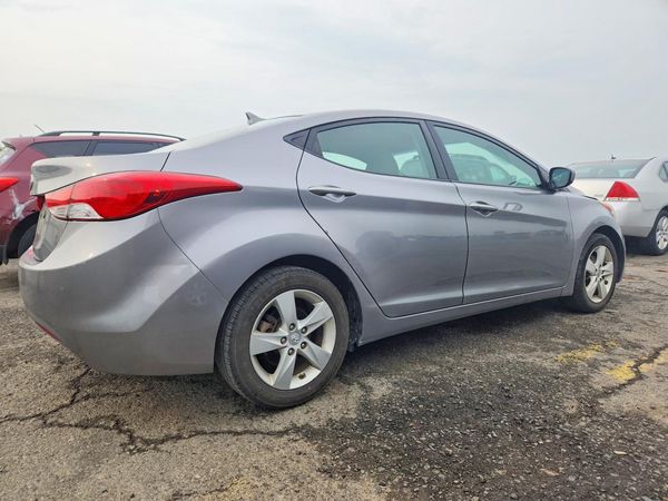 2012 HYUNDAI ELANTRA GLS(Middle grade)