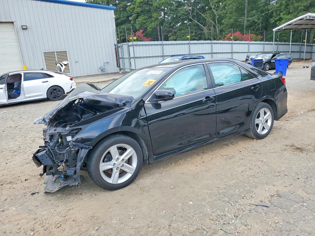 2014 TOYOTA CAMRY