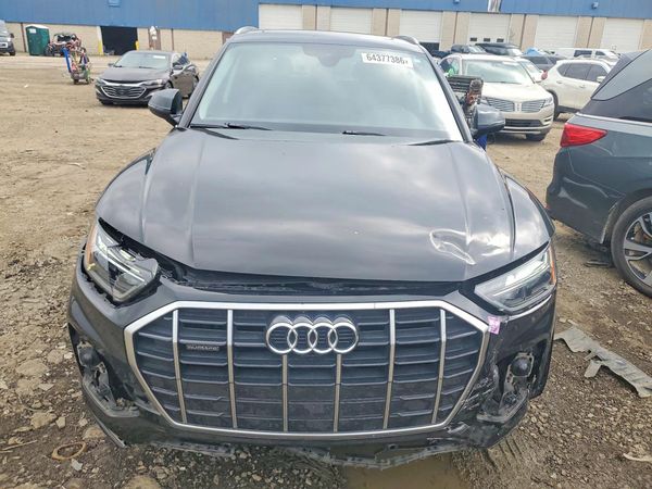 2023 AUDI Q5 quattro Premium