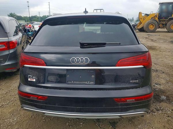 2023 AUDI Q5 quattro Premium