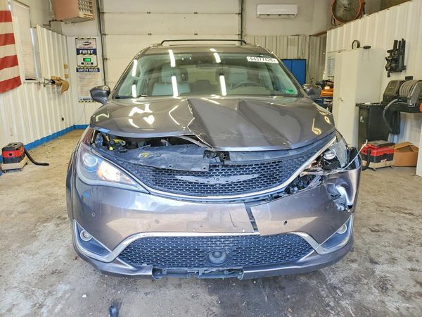 2017 CHRYSLER PACIFICA Touring L Plus