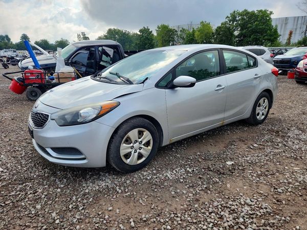 2016 KIA FORTE