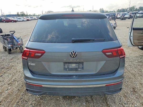 2022 VOLKSWAGEN TIGUAN SE