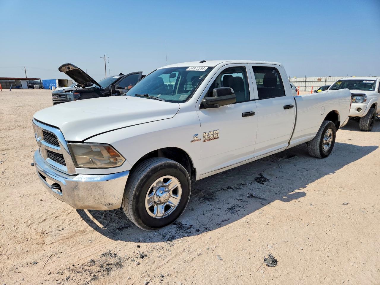 2018 RAM 2500 ST CREW CAB 4X2