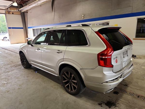 2016 VOLVO XC90 SV42 Momentum