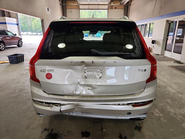 2016 VOLVO XC90 SV42 Momentum
