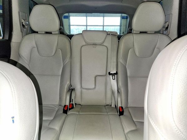 2016 VOLVO XC90 SV42 Momentum