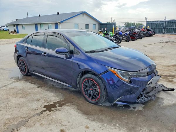 2022 TOYOTA COROLLA