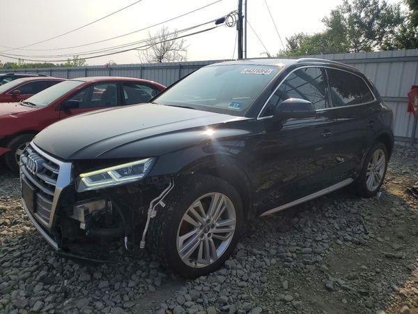 2020 AUDI Q5 quattro Premium Plus