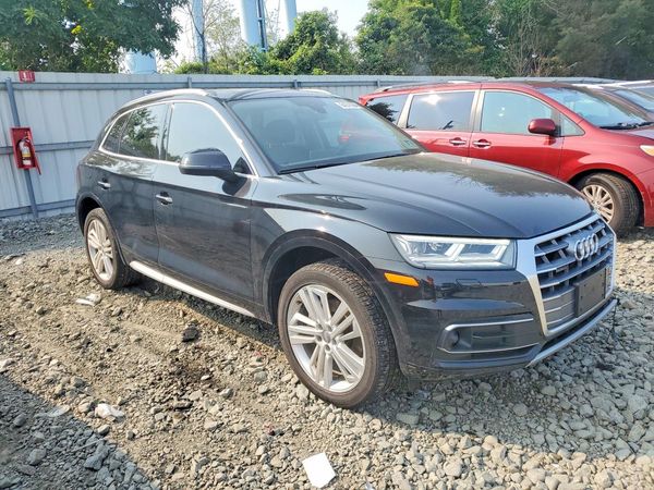 2020 AUDI Q5 quattro Premium Plus