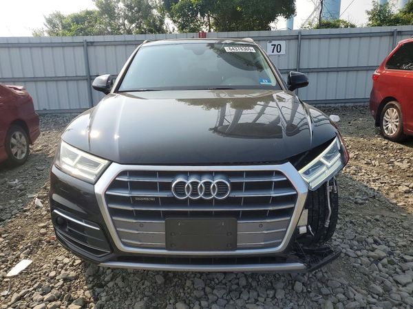 2020 AUDI Q5 quattro Premium Plus