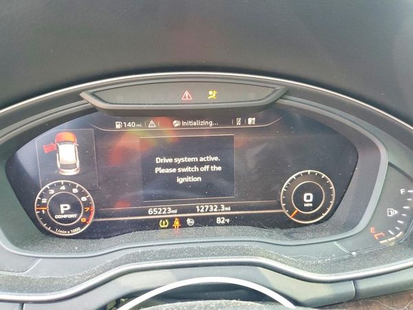 2020 AUDI Q5 quattro Premium Plus