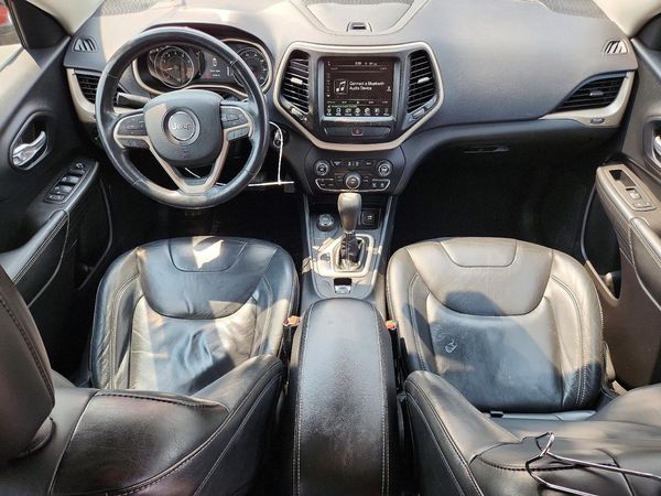 2015 JEEP CHEROKEE LATITUDE 4X4