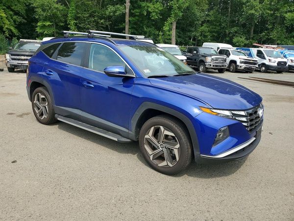 2022 HYUNDAI TUCSON