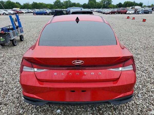 2022 HYUNDAI ELANTRA SEL