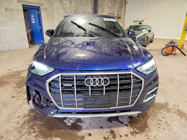 2021 AUDI Q5 quattro Premium