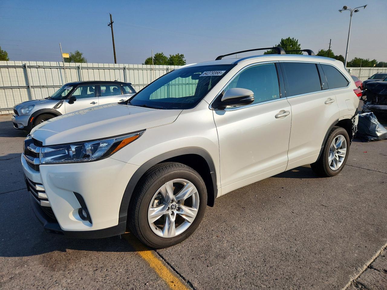 2019 TOYOTA HIGHLANDER Ltd/Ltd Platinum
