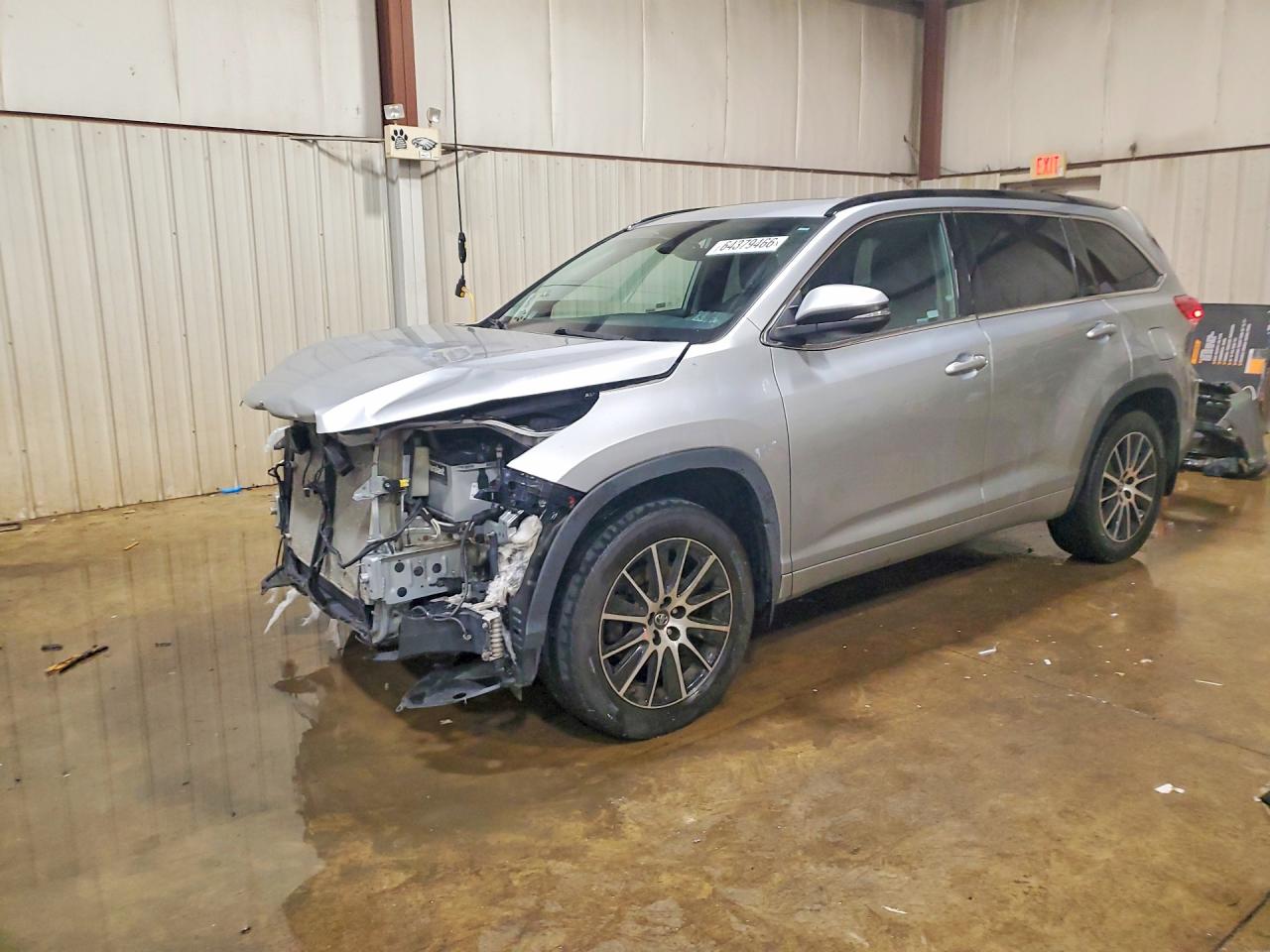2018 TOYOTA HIGHLANDER SE/XLE