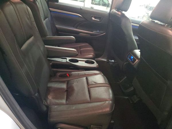 2018 TOYOTA HIGHLANDER SE/XLE