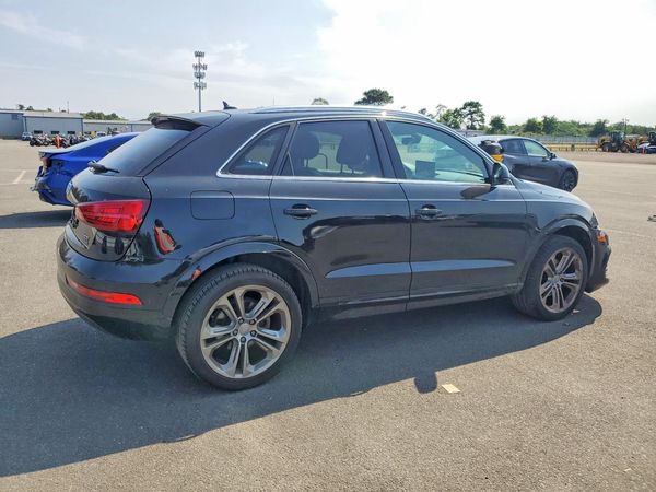 2016 AUDI Q3 quattro Premium Plus