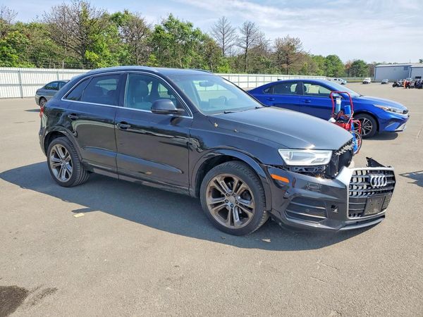 2016 AUDI Q3 quattro Premium Plus