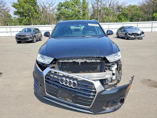 2016 AUDI Q3 quattro Premium Plus