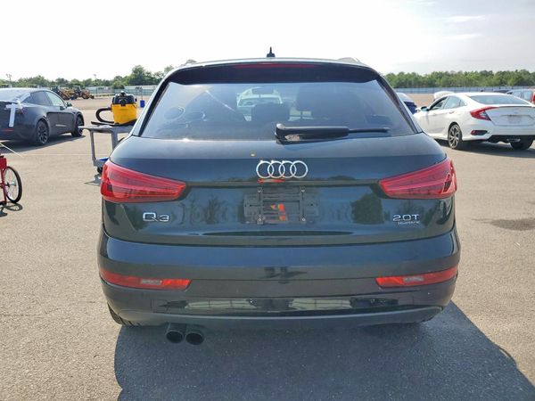 2016 AUDI Q3 quattro Premium Plus