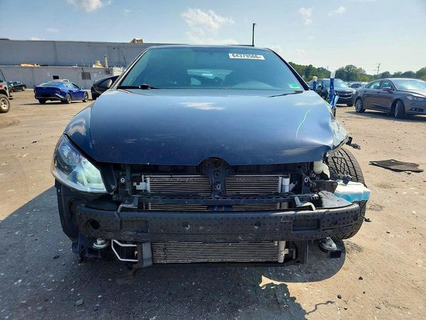 2017 VOLKSWAGEN GTI