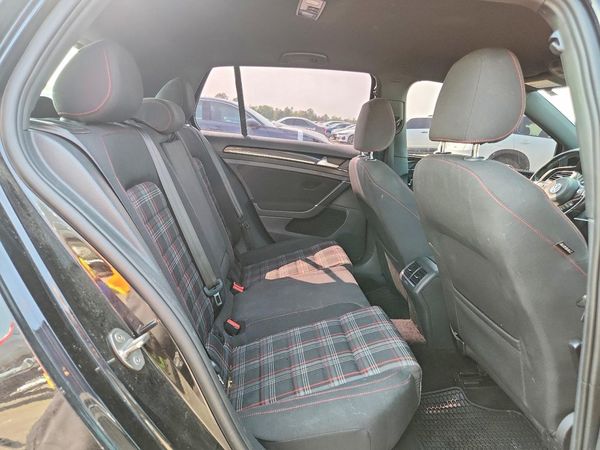 2017 VOLKSWAGEN GTI