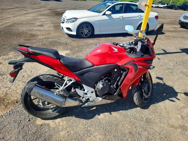 2015 HONDA CBR CYCLE