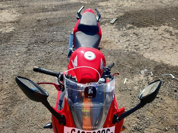2015 HONDA CBR CYCLE