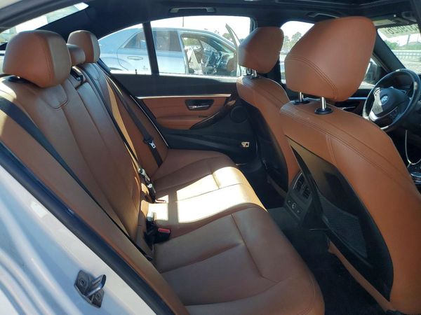 2016 BMW 328 xDrive SA