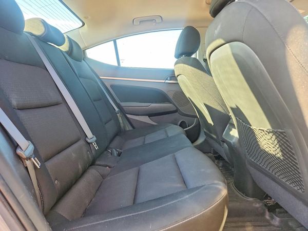 2017 HYUNDAI ELANTRA