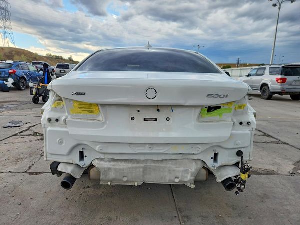 2019 BMW 530