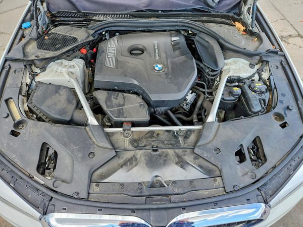 2019 BMW 530
