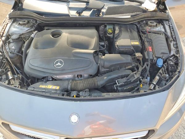 2015 MERCEDES-BENZ CLA CLA250 — Engine bay