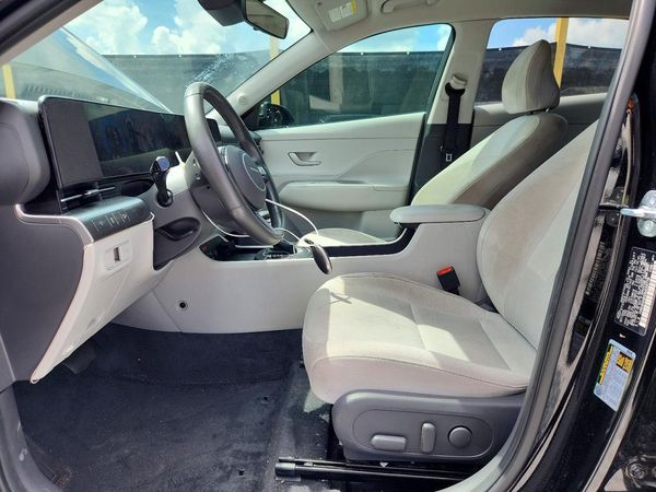 2025 HYUNDAI KONA