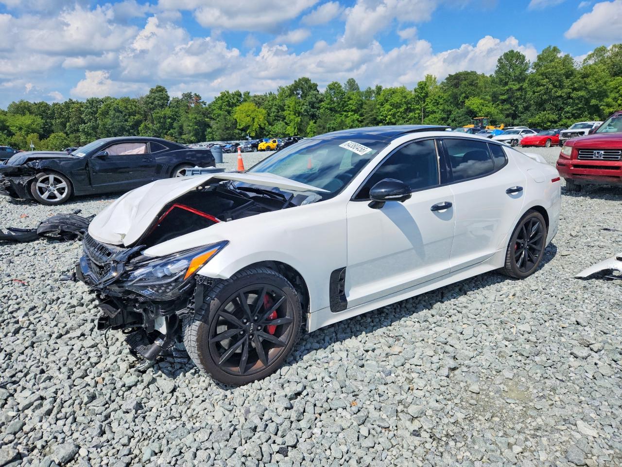 2022 KIA STINGER
