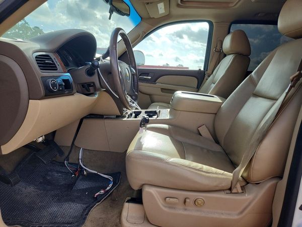 2014 CHEVROLET TAHOE