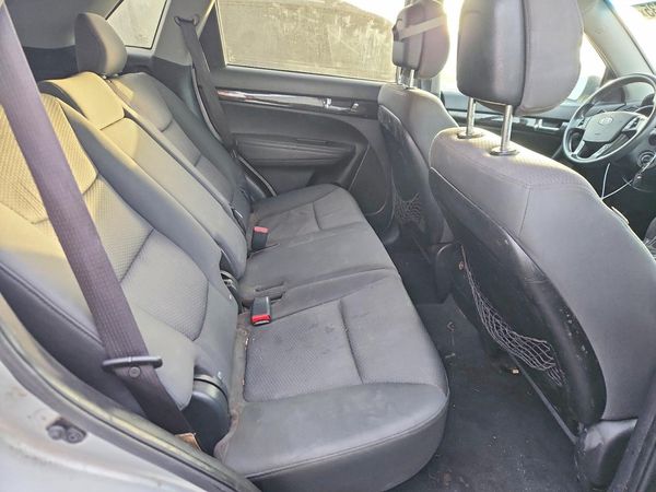 2012 KIA SORENTO GL(Middle-low grade)