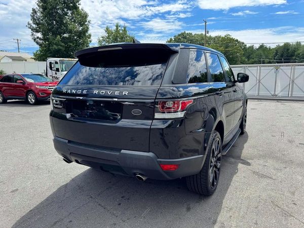 2017 LAND ROVER RANGE ROVER SPORT SE