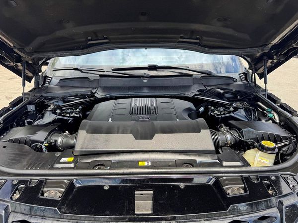 2017 LAND ROVER RANGE ROVER SPORT SE