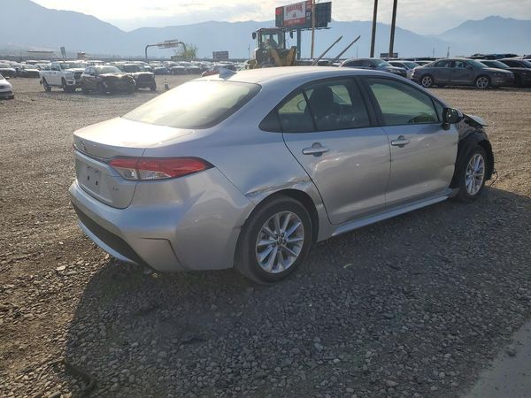 2022 TOYOTA COROLLA LE, w/Premium pkg