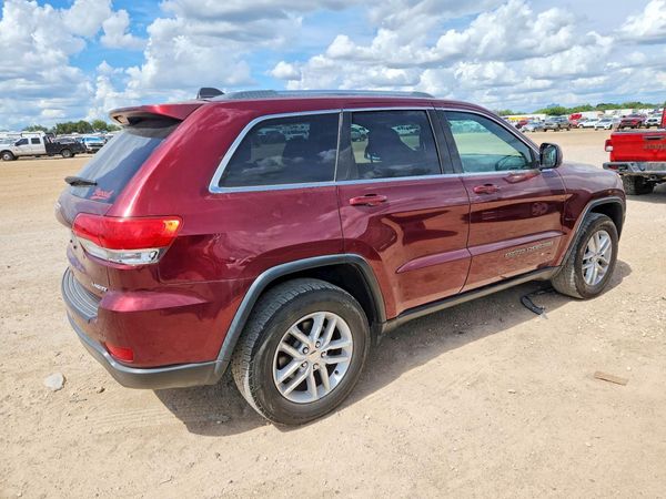 2017 JEEP GRAND CHEROKEE LAREDO 4X2