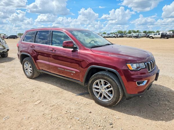 2017 JEEP GRAND CHEROKEE LAREDO 4X2