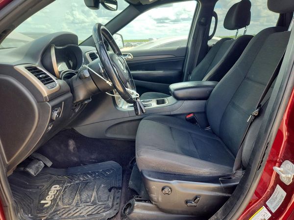 2017 JEEP GRAND CHEROKEE LAREDO 4X2