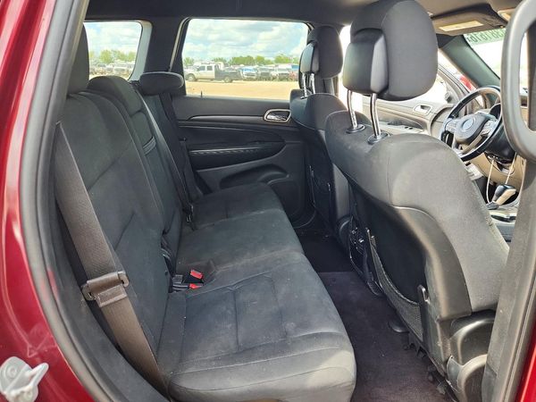 2017 JEEP GRAND CHEROKEE LAREDO 4X2